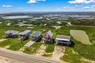 2815 Bluewater Hwy, Surfside Beach, TX 77541 - Photo 4