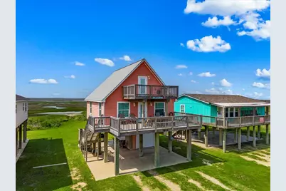 2815 Blue Water Highway, Surfside Beach, TX 77541 - Photo 2