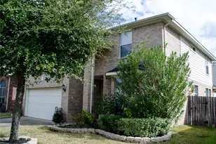 16323 Yabbie Dr, Sugar Land, TX 77498 - Photo 4