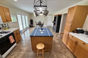 714 Center Way St, Lake Jackson, TX 77566 - Photo 18