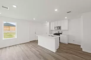 957 Sutherland Fls St, Conroe, TX 77303 - Photo 8