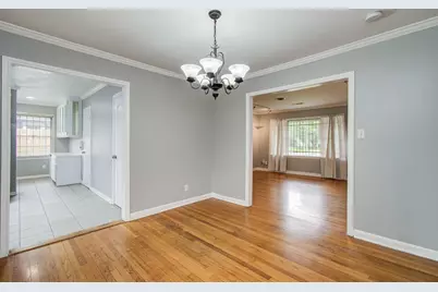 3626 Songwood Street, Houston, TX 77023 - Photo 12