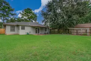 3626 Songwood St, Houston, TX 77023 - Photo 34