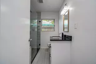 3626 Songwood St, Houston, TX 77023 - Photo 30