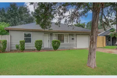 3626 Songwood Street, Houston, TX 77023 - Photo 4