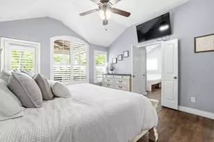 19 E New Avery Pl, The Woodlands, TX 77382 - Photo 24