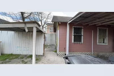 6201 Saint Augustine Street, Houston, TX 77021 - Photo 14