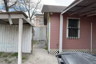 6201 St Augustine St, Houston, TX 77021 - Photo 14