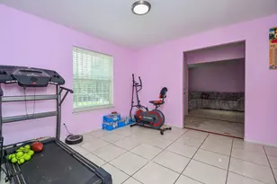 7926 Westington Ln, Houston, TX 77040 - Photo 6