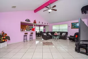 7926 Westington Ln, Houston, TX 77040 - Photo 8
