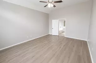 13616 Orchard Wind Ln, Pearland, TX 77584 - Photo 12