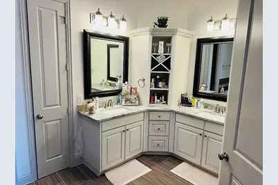 226 Skybranch Court Court, Conroe, TX 77304 - Photo 18