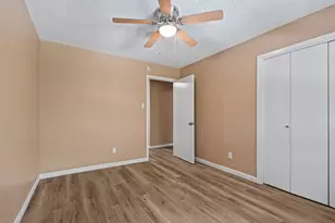 6713 Biggs Ct, Houston, TX 77061 - Photo 16