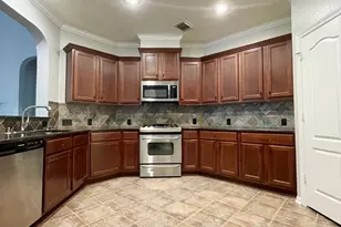 9826 Parsonsfield Ln, Katy, TX 77494 - Photo 6