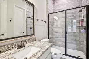 2341 Shallow Creek Ln, Friendswood, TX 77546 - Photo 22
