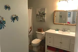 4034 Panola Dr, Galveston, TX 77554 - Photo 10