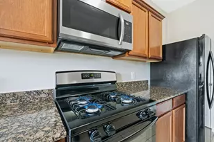 803 Marigold Rd, Baytown, TX 77521 - Photo 6