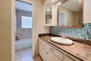 4915 Brian Haven Dr, Houston, TX 77018 - Photo 34