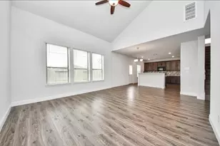 7638 Nevaeh Crest Path, Houston, TX 77016 - Photo 6
