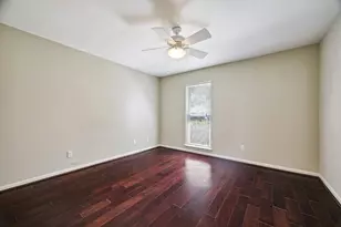 7726 Meadowvale Dr, Houston, TX 77063 - Photo 20