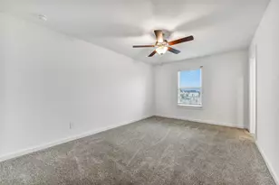 3028 Crown Gate Dr, Houston, TX 77047 - Photo 14