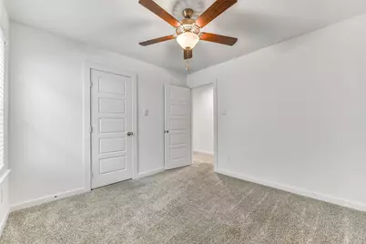 3028 Crown Gate Drive, Houston, TX 77047 - Photo 20