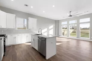 5502 Pershing St, Houston, TX 77033 - Photo 6