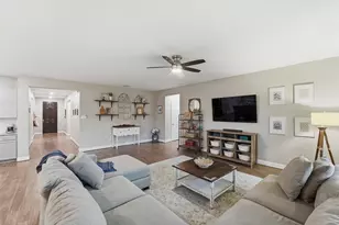 3502 Saxton Green Rd Rd, Pearland, TX 77584 - Photo 10
