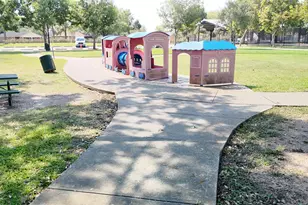 17706 Fife Ln, Webster, TX 77598 - Photo 20