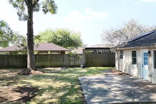 17706 Fife Ln, Webster, TX 77598 - Photo 14