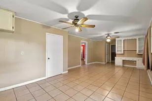 1305 Houston St, Conroe, TX 77301 - Photo 18