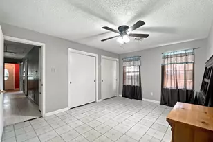 1305 Houston St, Conroe, TX 77301 - Photo 24