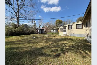 565 24th Street, Beaumont, TX 77707 - Photo 8