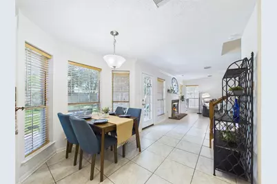 2815 Village Dale Avenue, Houston, TX 77059 - Photo 12