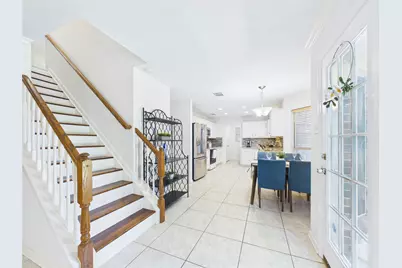 2815 Village Dale Avenue, Houston, TX 77059 - Photo 10