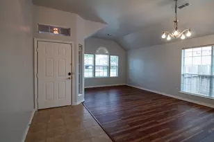 12619 Aubreywood Ln, Houston, TX 77070 - Photo 2