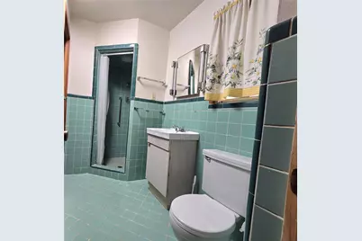 607 S Main Street, Dayton, TX 77535 - Photo 22