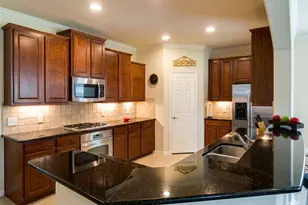 12610 Crockett Bend Ln, Humble, TX 77346 - Photo 4