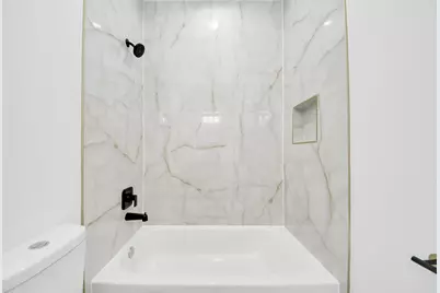 221 Armstrong Street, Houston, TX 77029 - Photo 1