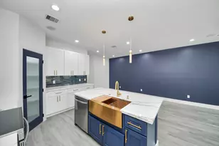 221 Armstrong St, Houston, TX 77029 - Photo 2