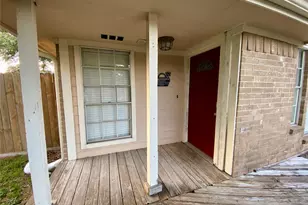 3003 Briar Dr, Pasadena, TX 77503 - Photo 2