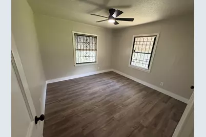 6716 Saint Augustine, Houston, TX 77021 - Photo 12