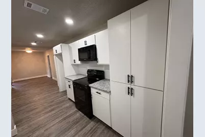 6716 Saint Augustine, Houston, TX 77021 - Photo 8