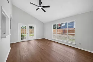10102 Old Towne Ln, Sugar Land, TX 77498 - Photo 22