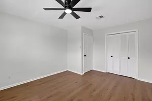 10102 Old Towne Ln, Sugar Land, TX 77498 - Photo 28