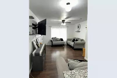 10442 Southport Drive, Houston, TX 77089 - Photo 4