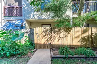 3921 Tanglewilde St, Houston, TX 77063 - Photo 2