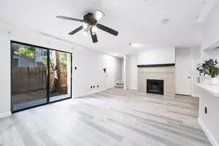 3921 Tanglewilde St, Houston, TX 77063 - Photo 6