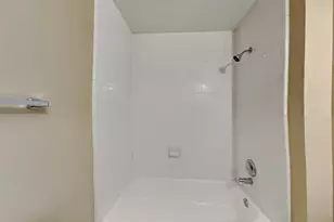 31106 Perlican Dr, Spring, TX 77386 - Photo 16