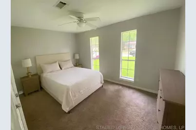 16631 Blackhawk Boulevard, Friendswood, TX 77546 - Photo 6